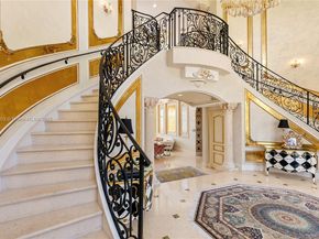 2951 Lake Ridge Ln, Weston FL 33332