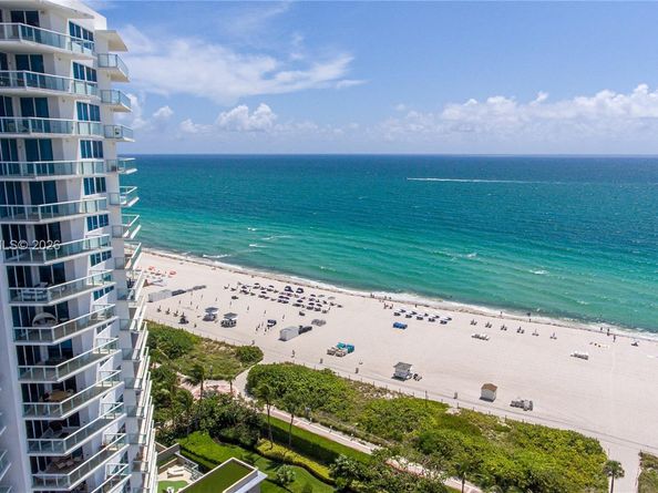 3801 Collins Ave 1105, Miami Beach FL 33140