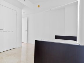 3801 Collins Ave 1105, Miami Beach FL 33140