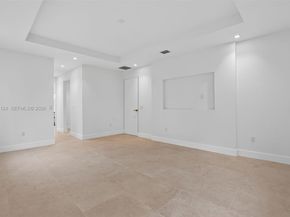 7222 SW 52nd Ct, Miami FL 33143