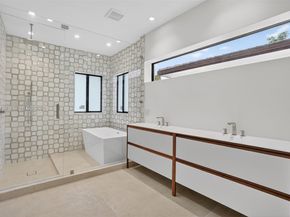 7222 SW 52nd Ct, Miami FL 33143