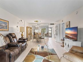 2998 NW 48th Ter 329, Lauderdale Lakes FL 33313