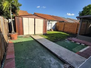 5751 W 21st Ct, Hialeah FL 33016