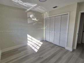 5751 W 21st Ct, Hialeah FL 33016