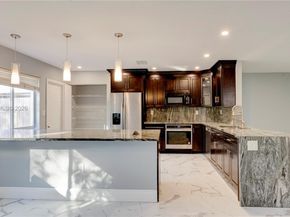 6120 NW 2nd St, Margate FL 33063