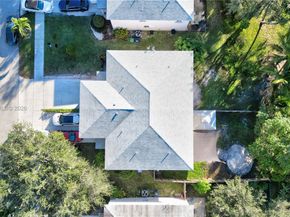 6120 NW 2nd St, Margate FL 33063