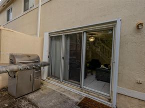 17009 NW 22nd St, Pembroke Pines FL 33028