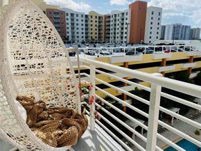 2775 NE 187 St 628, Aventura FL 33180