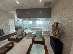 92 SW 3rd St 1408, Miami FL 33130