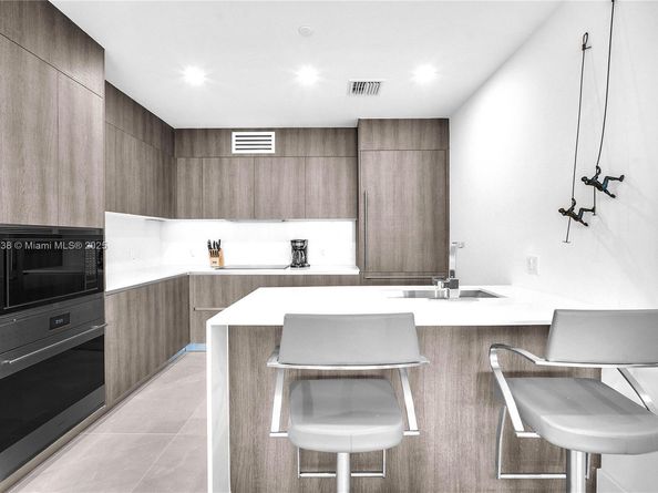 17550 Collins Ave 603, Sunny Isles Beach FL 33160