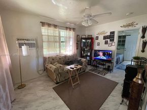 1786 NW 53rd St, Miami FL 33142