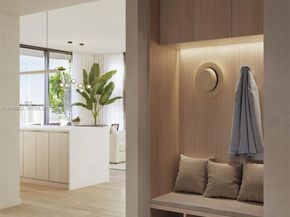 99 SW 7th St PH3903, Miami FL 33131