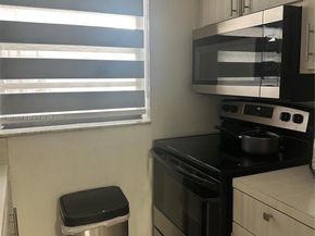 1335 W 68th St 308, Hialeah FL 33014