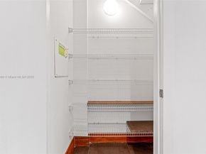 1050 Brickell Ave 1006, Miami FL 33131