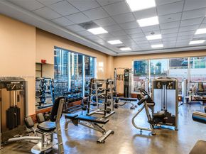 1050 Brickell Ave 1006, Miami FL 33131