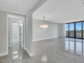 90 Edgewater Dr 624, Coral Gables FL 33133