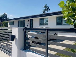 8841 SW 54th St, Miami FL 33165