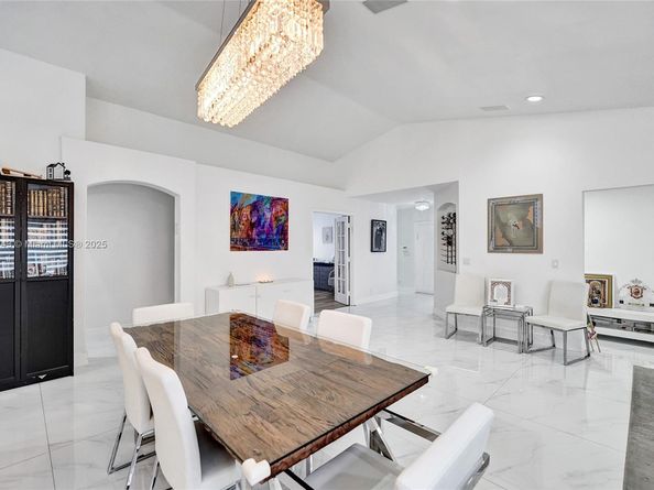 4955 SW 33rd Ave, Hollywood FL 33312