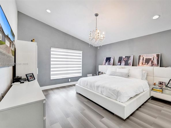 4955 SW 33rd Ave, Hollywood FL 33312