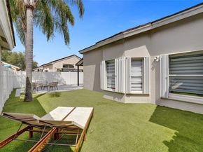 4955 SW 33rd Ave, Hollywood FL 33312