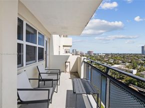 401 Golden Isles Dr 1012, Hallandale Beach FL 33009