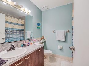 10026 Hammocks Blvd 2076, Miami FL 33196