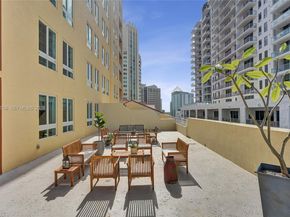 7350 SW 89th St 911S, Miami FL 33156