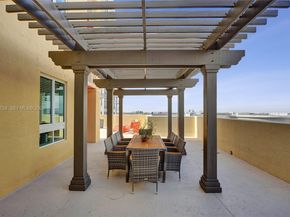 7350 SW 89th St 911S, Miami FL 33156