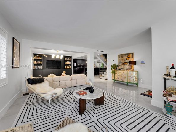 1117 Alberca St, Coral Gables FL 33134
