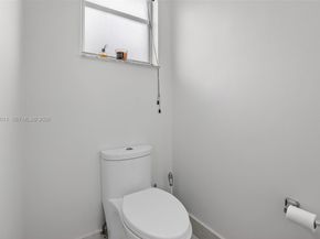 1221 NW 141st Ave, Pembroke Pines FL 33028