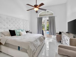 1221 NW 141st Ave, Pembroke Pines FL 33028