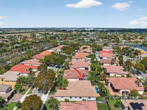 1221 NW 141st Ave, Pembroke Pines FL 33028