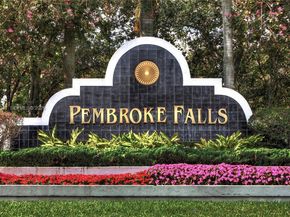 1221 NW 141st Ave, Pembroke Pines FL 33028