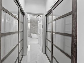 1221 NW 141st Ave, Pembroke Pines FL 33028