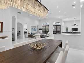 1221 NW 141st Ave, Pembroke Pines FL 33028