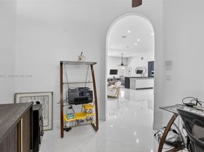 1221 NW 141st Ave, Pembroke Pines FL 33028