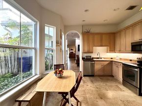 826 E Spinnaker Dr E, Hollywood FL 33019