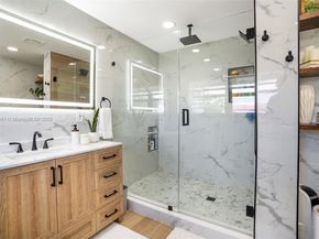 7305 W 2nd Ct, Hialeah FL 33014