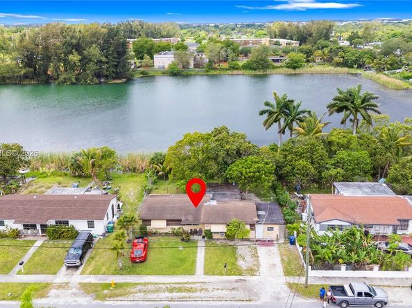 10920 NW 12th Ct, Miami FL 33167