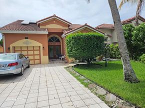 5320 NW 190th St, Miami Gardens FL 33055