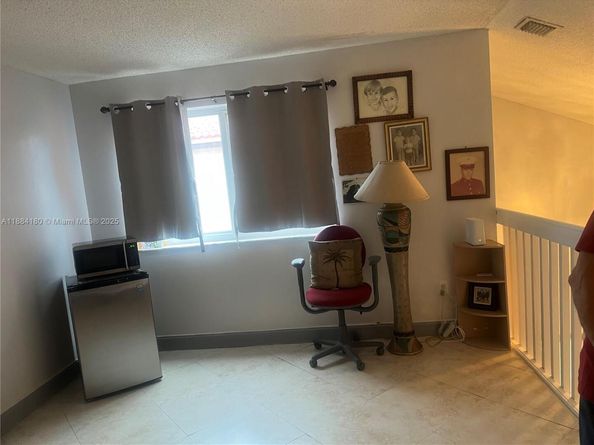 5320 NW 190th St, Miami Gardens FL 33055