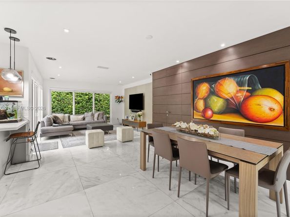 721 Bird Rd, Coral Gables FL 33146