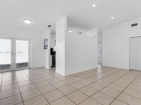 20900 SW 118th Ave, Miami FL 33177