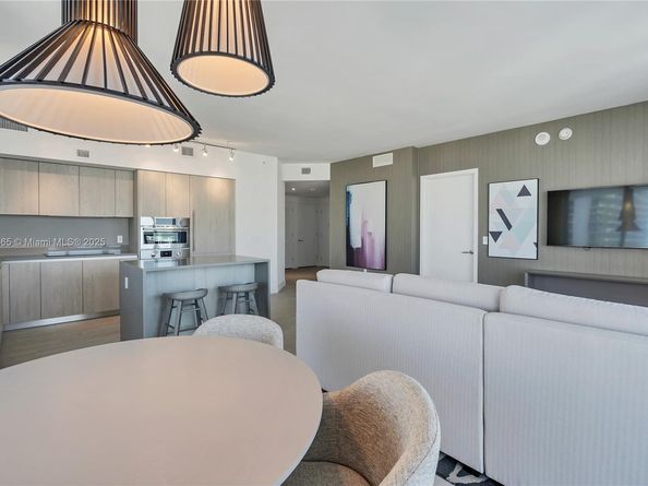 4010 S Ocean Dr R2301, Hollywood FL 33019
