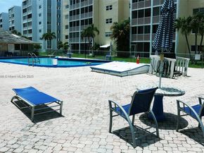 319 NE 14th Ave 505, Hallandale Beach FL 33009