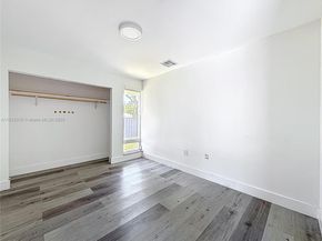 4996 SW 95th Ave, Cooper City FL 33328