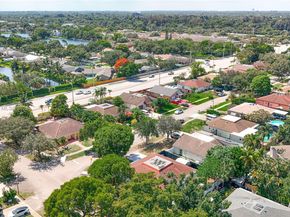 4996 SW 95th Ave, Cooper City FL 33328