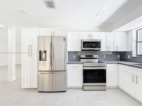 4996 SW 95th Ave, Cooper City FL 33328