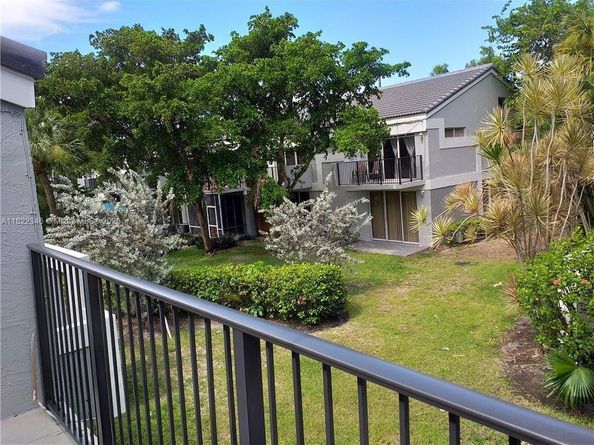 2326 SW 82nd Ter, North Lauderdale FL 33068