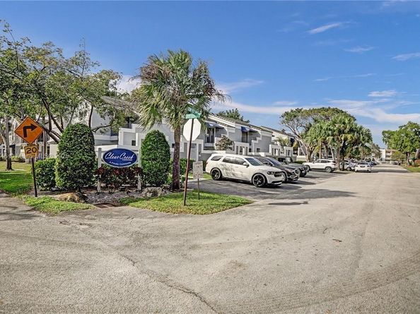 2326 SW 82nd Ter, North Lauderdale FL 33068